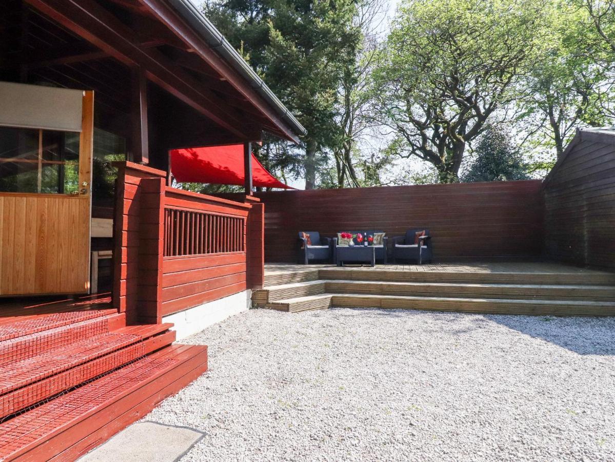 Gisburn Forest Lodge Skipton Exterior photo