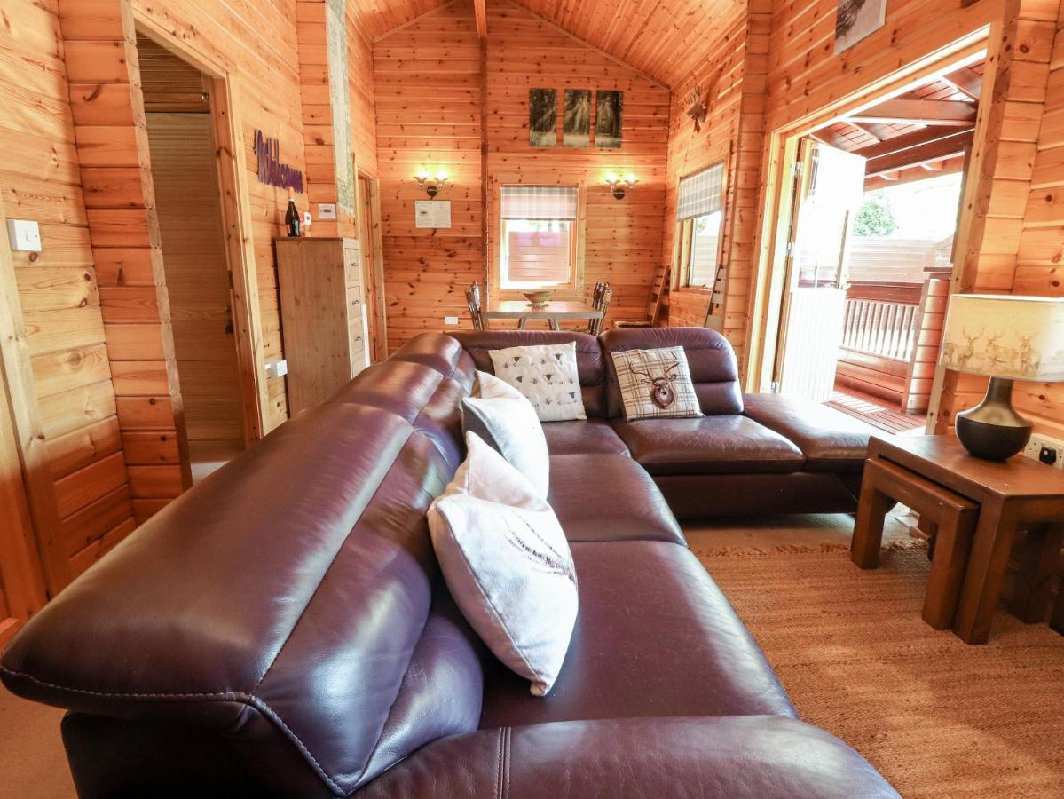 Gisburn Forest Lodge Skipton Exterior photo